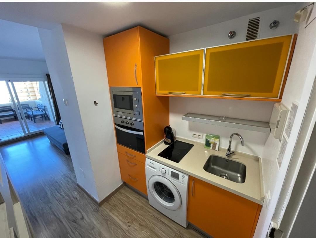 El Estudio De La Playa Benalbeach 317 Terraza Vistas Al Mar Benalmádena Εξωτερικό φωτογραφία